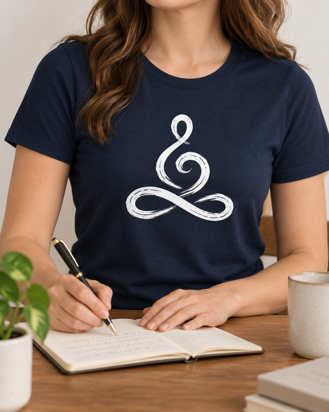 Meditation Symbol T-Shirt – Infinity Line